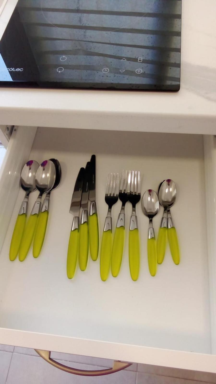 Estudio Encantador Cerca Del Carrefour Rosaleda 1 Málaga Buitenkant foto