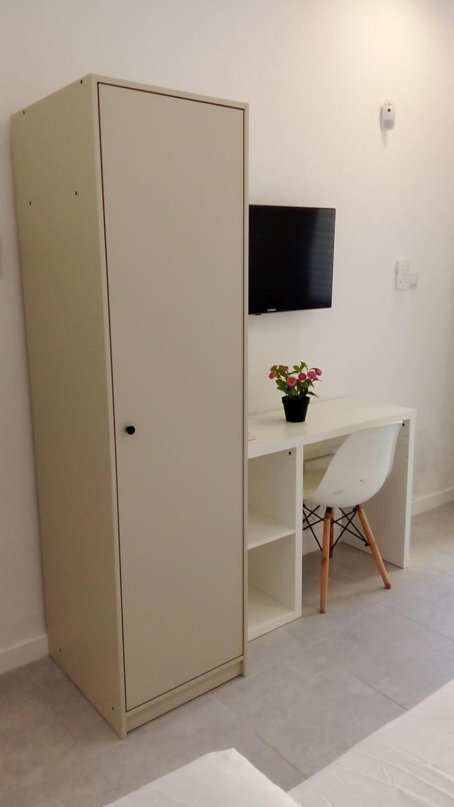 Estudio Encantador Cerca Del Carrefour Rosaleda 1 Málaga Buitenkant foto